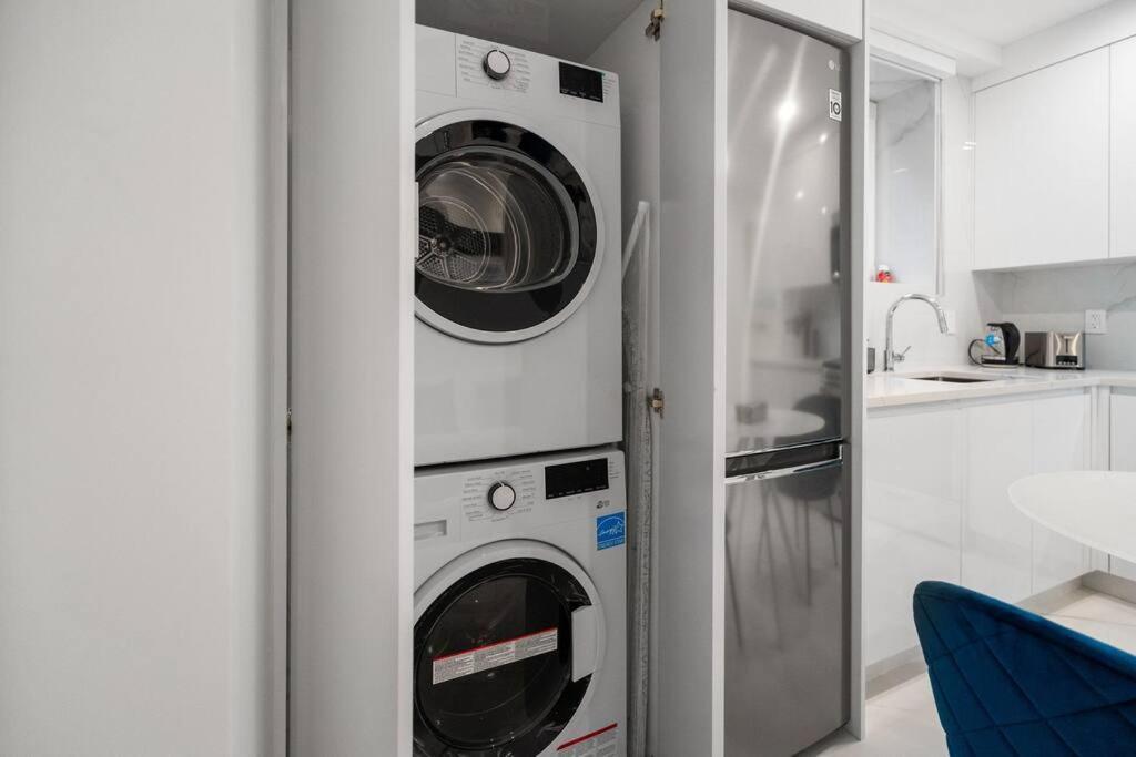 Brand New 2 Bedroom Point Grey Getaway Vancouver Esterno foto