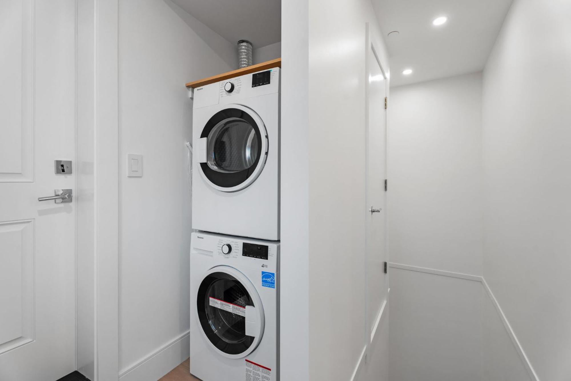 Brand New 2 Bedroom Point Grey Getaway Vancouver Esterno foto